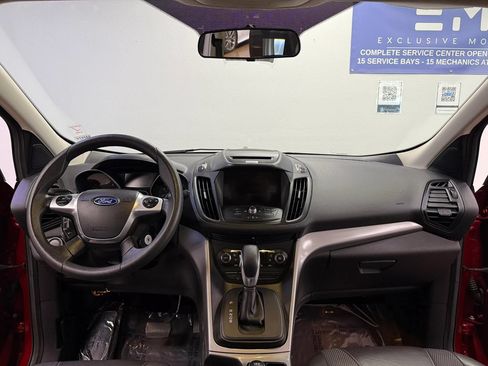Used 2016 Ford Escape SE w/ SE Chrome Package AWD/4WD image 10