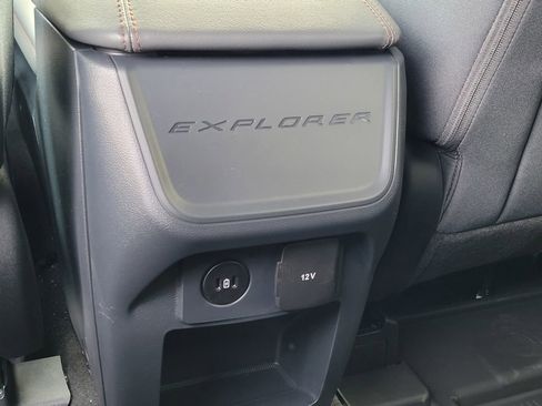 New 2026 Ford Explorer Active image 35