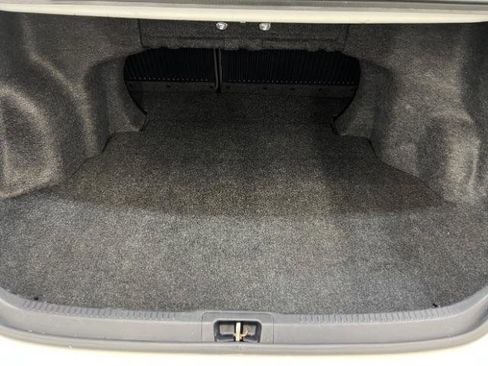 Used 2014 Toyota Camry SE FWD image 30