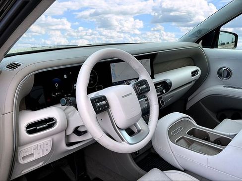 Used 2026 Hyundai Palisade Limited image 19