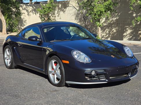 Used 2006 Porsche Cayman S image 2
