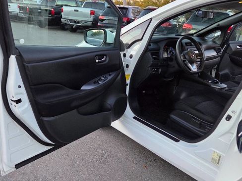 Used 2019 Nissan Leaf S w/ S Charge Package image 22