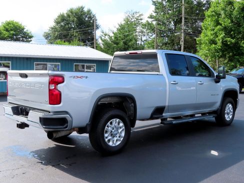 Used 2021 Chevrolet Silverado 3500 LT image 6