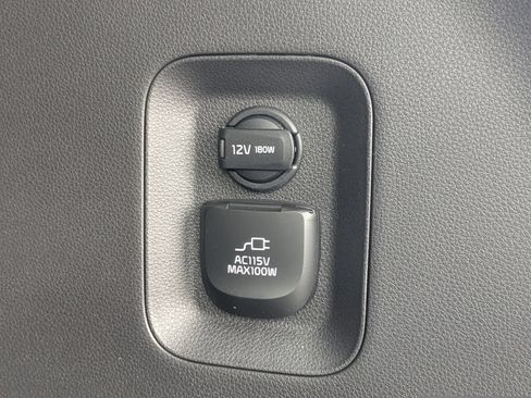 Used 2025 Kia Carnival SX Prestige FWD image 15