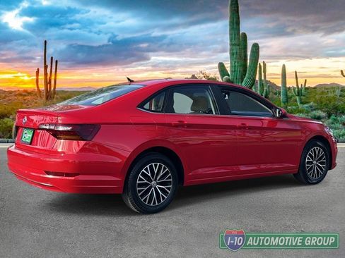 Used 2019 Volkswagen Jetta SE FWD image 3