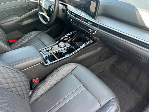 Certified 2026 Kia Sorento SX Prestige AWD/4WD image 21