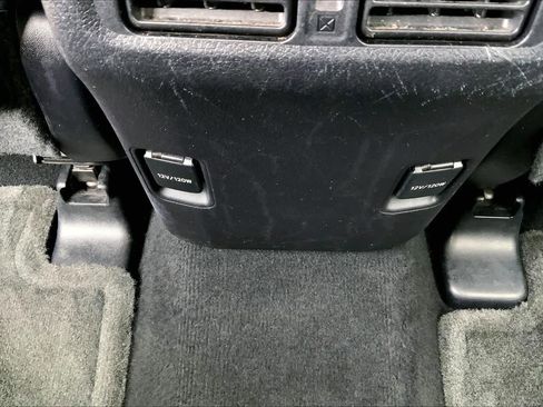 Used 2016 Toyota 4Runner Limited image 33