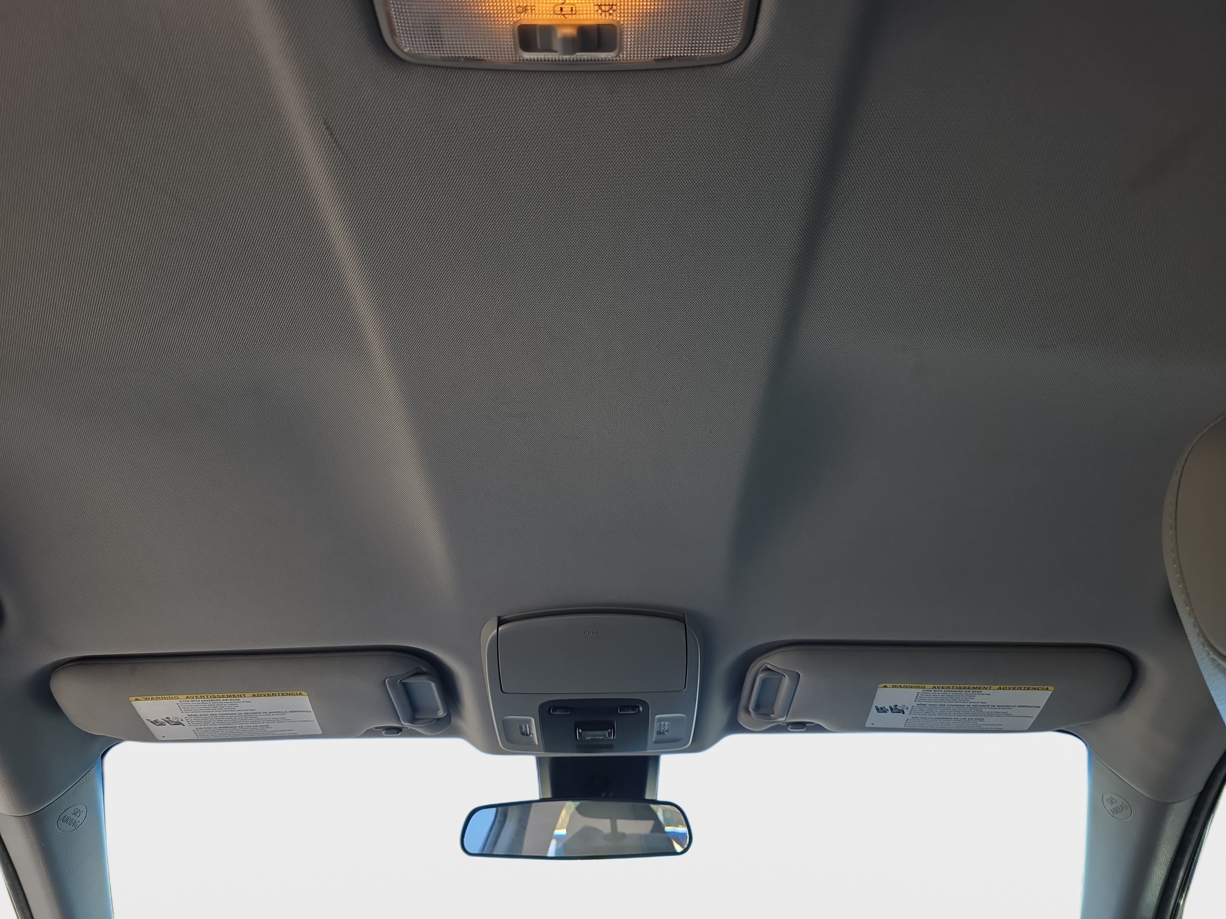 Used 2019 Toyota Camry SE FWD image 27