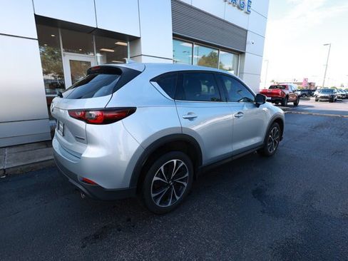 Used 2023 MAZDA CX-5 AWD 2.5 S w/ Premium Plus Pkg image 3