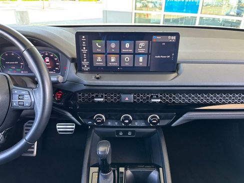 Used 2023 Honda Accord Sport image 13