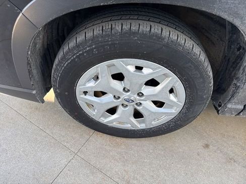 Used 2019 Subaru Forester w/ Alloy Wheel Package image 12