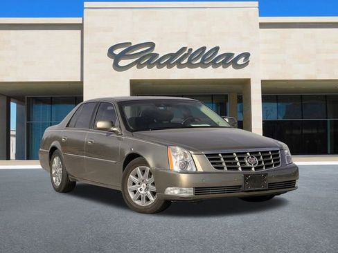 Used 2011 Cadillac DTS Premium w/ Driver Awareness Package image 2