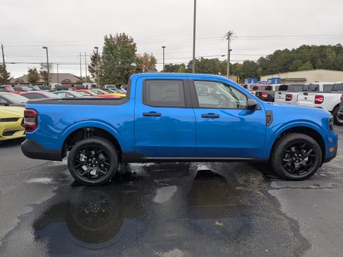 New 2025 Ford Maverick XLT w/ XLT Luxury Package image 3