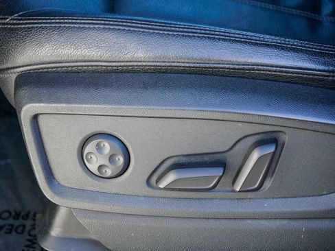 Used 2020 Audi Q5 2.0T Premium Plus w/ Premium Plus Package image 19