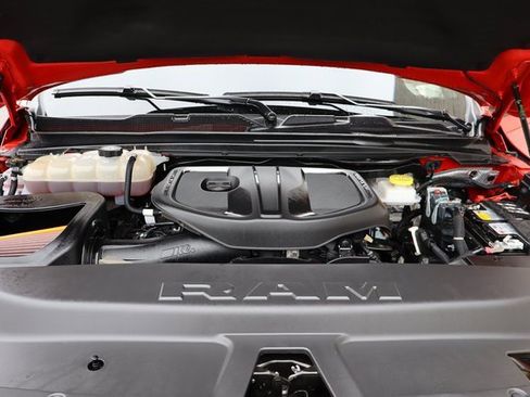 Used 2025 RAM 1500 Big Horn image 36