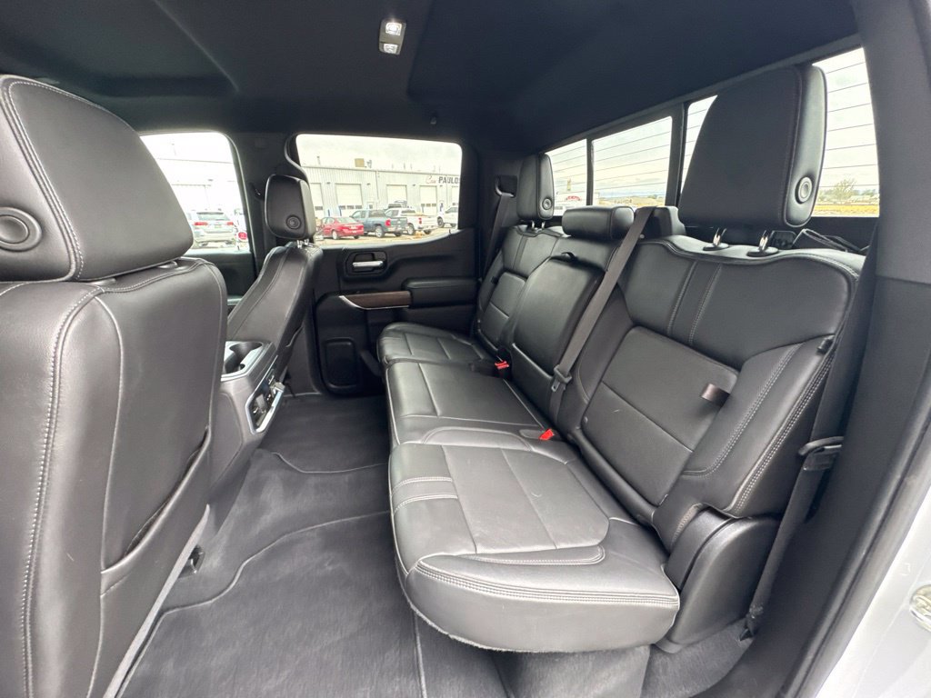 Used 2021 Chevrolet Silverado 1500 High Country w/ Technology Package AWD/4WD image 46