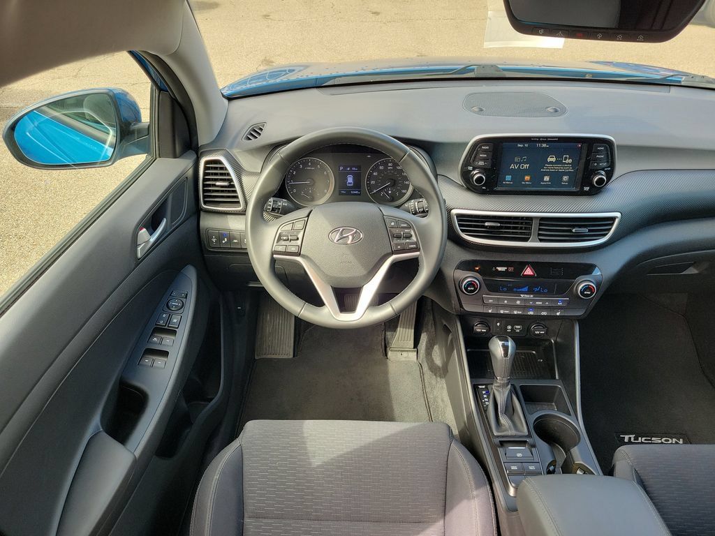 Used 2021 Hyundai Tucson Sport FWD image 11