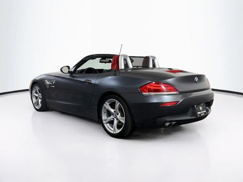 Used 2016 BMW Z4 sDrive28i RWD image 9