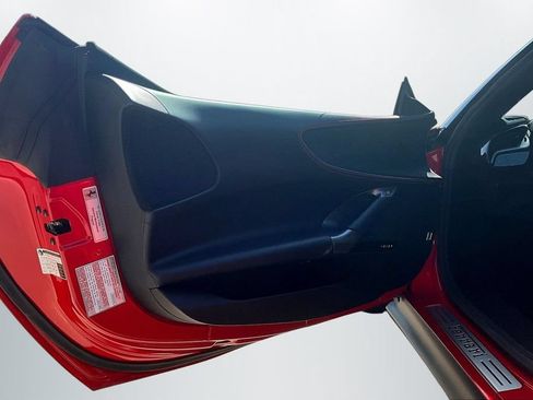 Used 2022 Ferrari SF90 Stradale AWD/4WD image 18