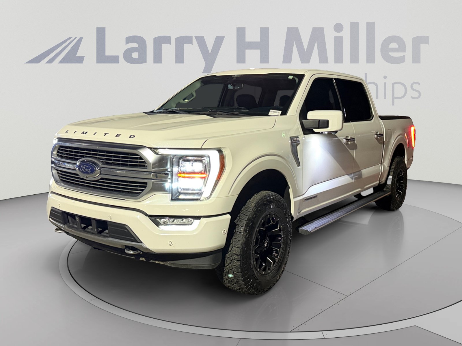 Used 2021 Ford F150 Limited AWD/4WD image 1