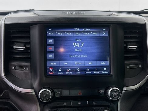 Used 2021 RAM 1500 Big Horn AWD/4WD image 14