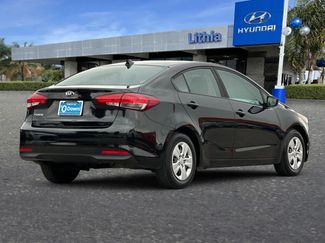Used 2017 Kia Forte LX FWD video 3