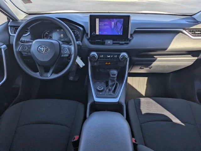 Used 2025 Toyota RAV4 LE AWD/4WD image 14