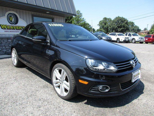 Used 2015 Volkswagen Eos Executive FWD image 3