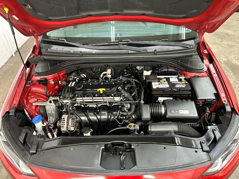 Used 2018 Hyundai Elantra SEL image 13