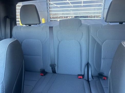 Used 2023 RAM 1500 Big Horn image 12