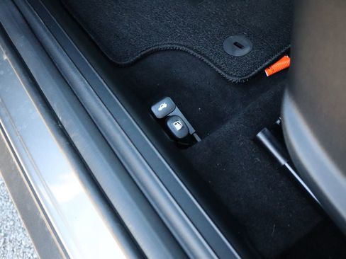 New 2025 Kia K4 LXS image 24