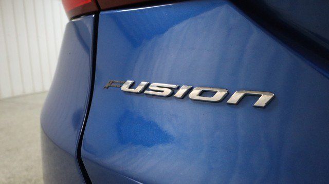 Used 2017 Ford Fusion SE w/ Fusion SE Technology Package FWD image 22