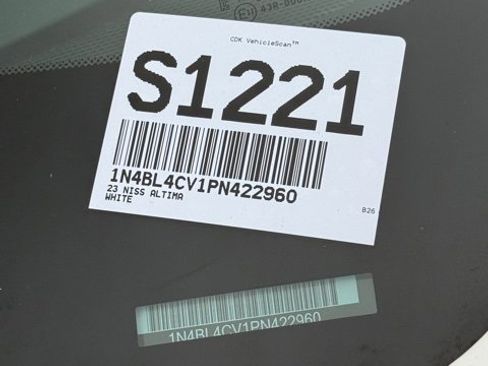 Used 2023 Nissan Altima 2.5 SR w/ SR Premium Package image 35