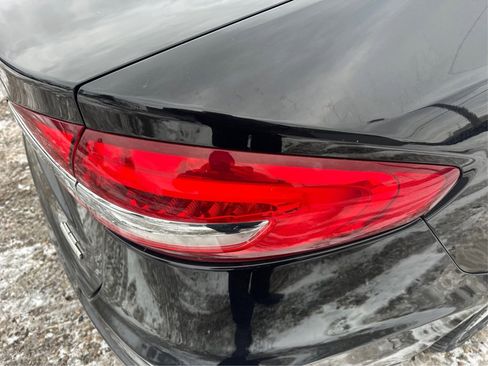 Used 2020 Ford Fusion SE image 22