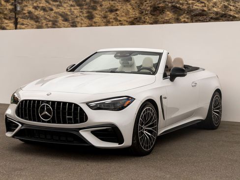 Used 2026 Mercedes-Benz CLE 53 AMG 4MATIC Cabriolet image 5