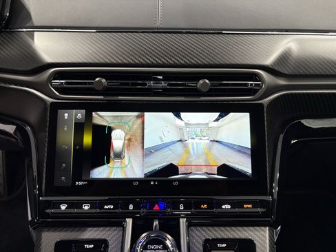 New 2026 Aston Martin V8 Vantage Coupe image 13