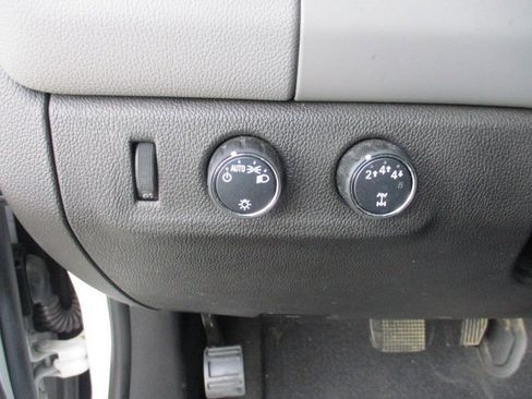 Used 2020 Chevrolet Colorado W/T w/ WT Convenience Package image 11