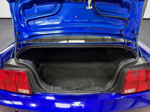 Used 2009 Ford Mustang Coupe RWD image 22