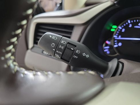 Used 2019 Lexus RX 350L AWD image 30