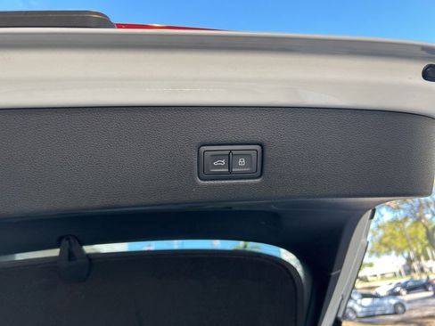 Used 2022 Audi RS 7 Sportback w/ Black Optic Package image 34