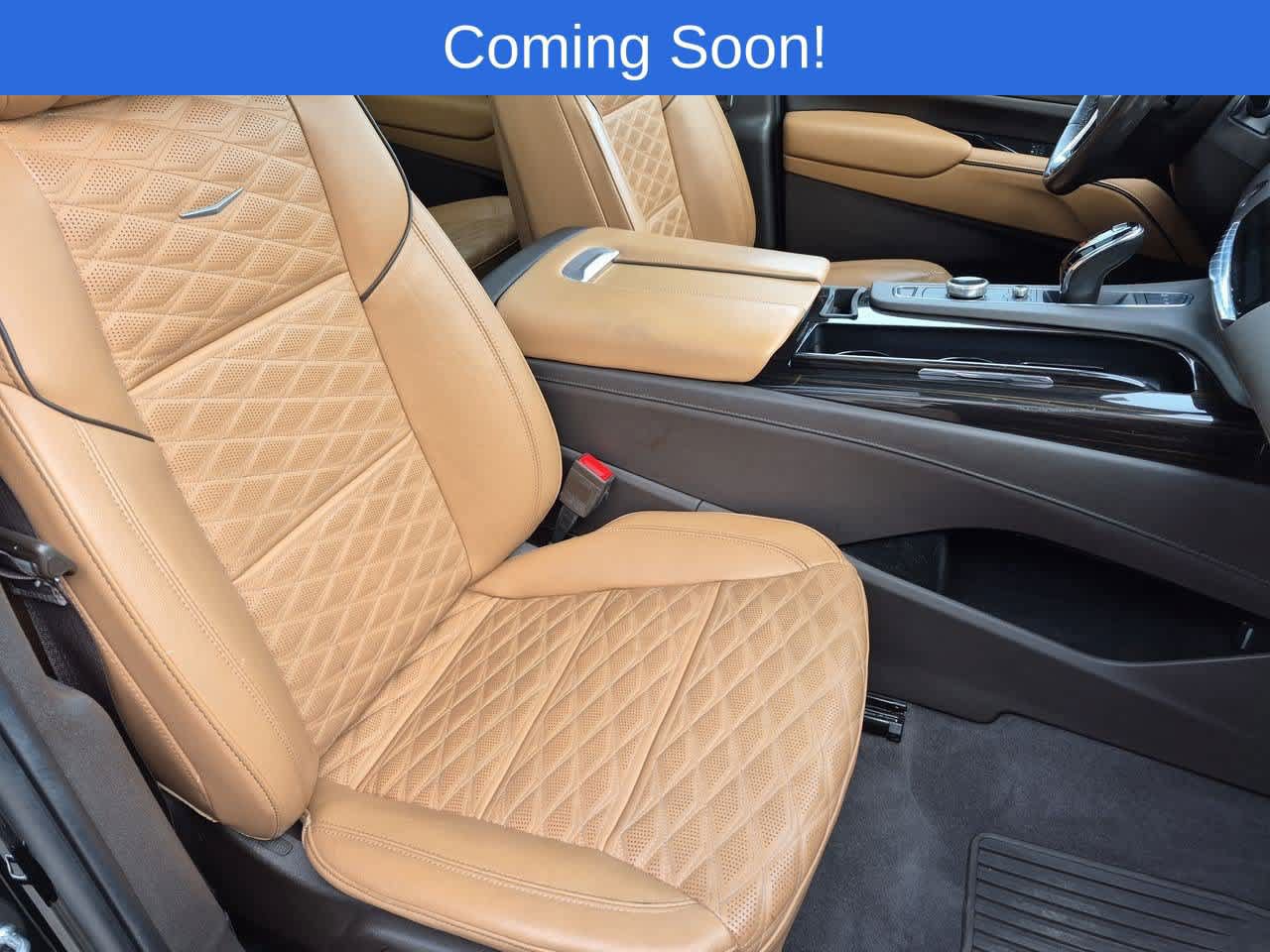 Used 2022 Cadillac Escalade Premium Luxury w/ Performance Package AWD/4WD image 25