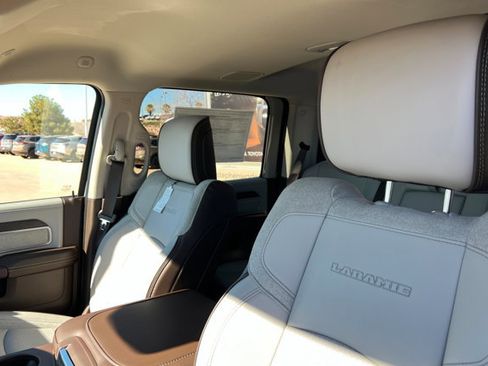 New 2026 RAM 2500 Laramie AWD/4WD image 16
