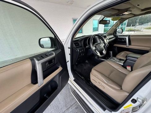 Used 2013 Toyota 4Runner Limited image 11