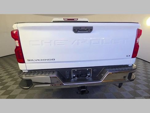 Used 2025 Chevrolet Silverado 2500 LT w/ Convenience Package AWD/4WD image 40