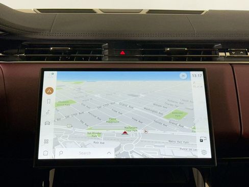 Used 2023 Land Rover Range Rover Sport SE Dynamic image 23