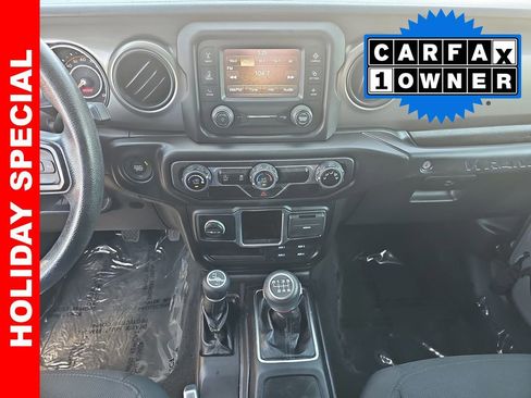 Used 2021 Jeep Wrangler Unlimited Sport image 19