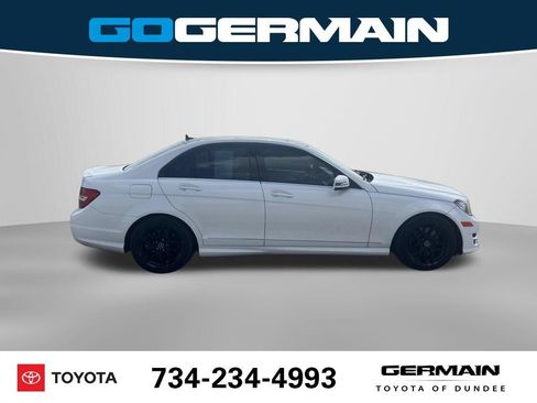 Used 2014 Mercedes-Benz C 300 4MATIC Sedan image 6