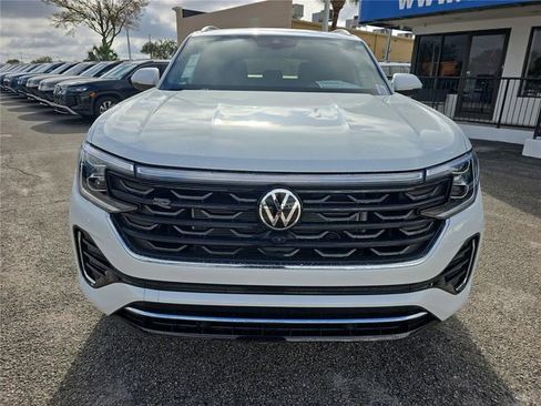 New 2026 Volkswagen Atlas Cross Sport SEL Premium R-Line image 2
