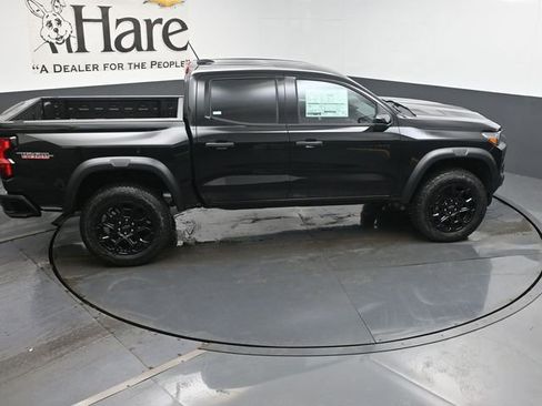 New 2026 Chevrolet Colorado Trail Boss AWD/4WD image 17