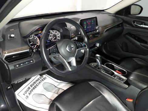 Used 2021 Nissan Altima 2.5 Platinum AWD/4WD image 10